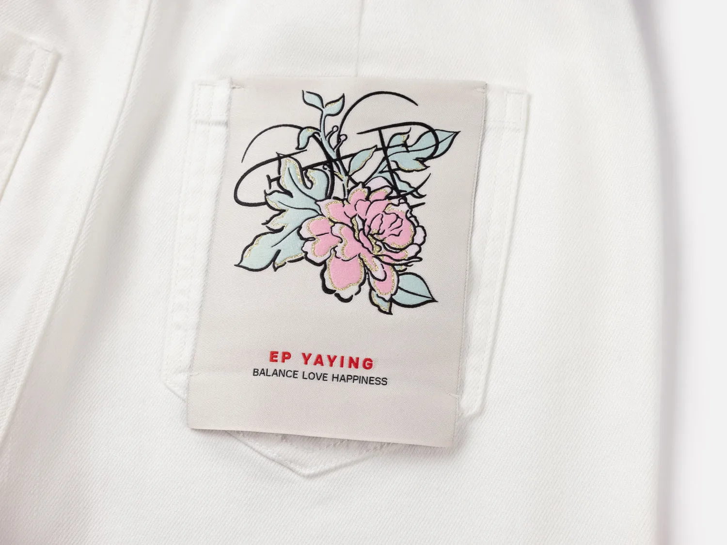 EP YAYING Micro Flare Slimming Jeans