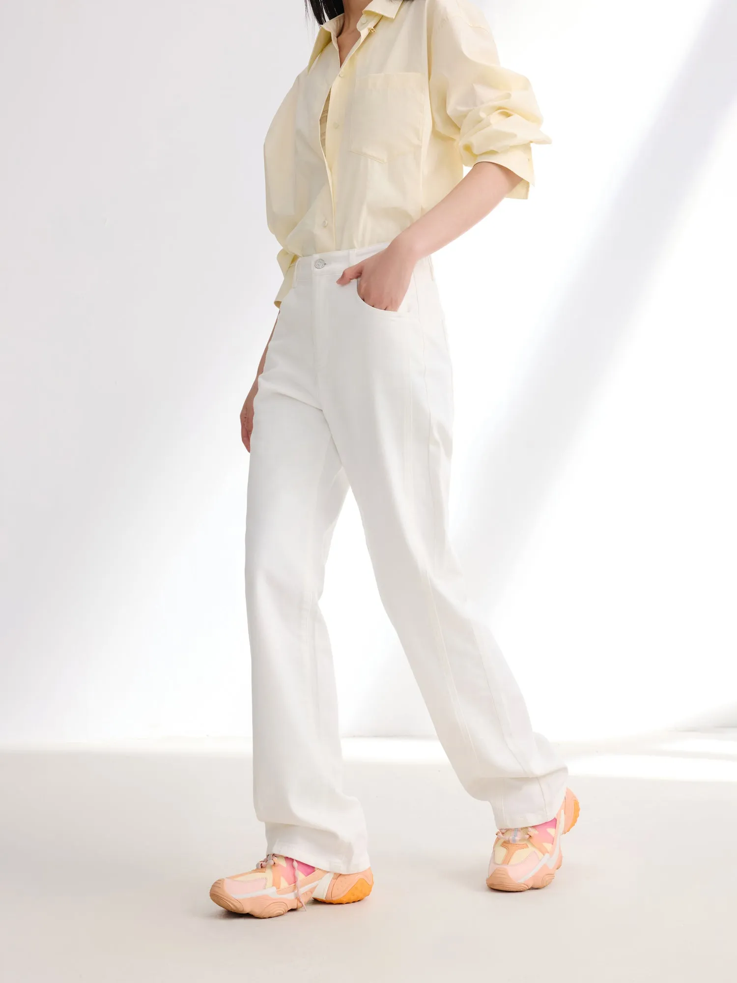 EP YAYING Micro Flare Slimming Jeans