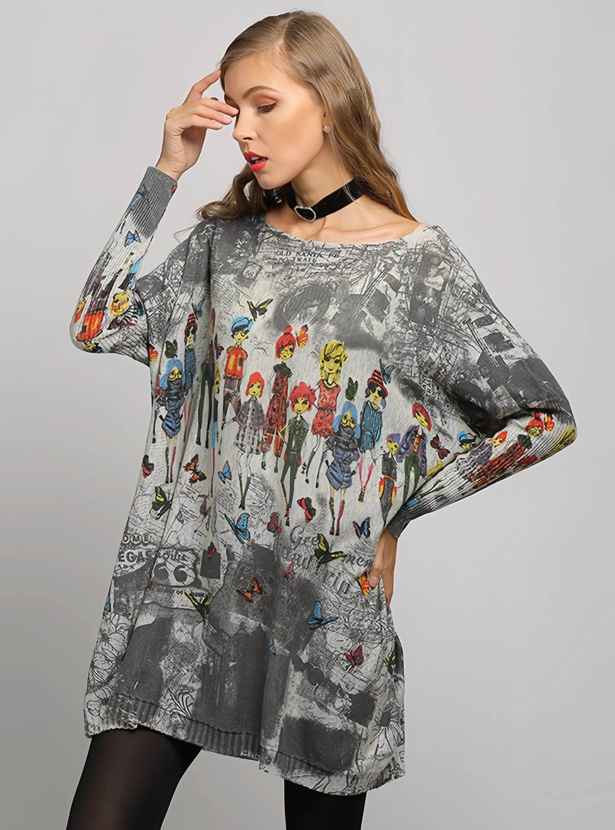 Large Size Printed Bat Sleeve Sweater