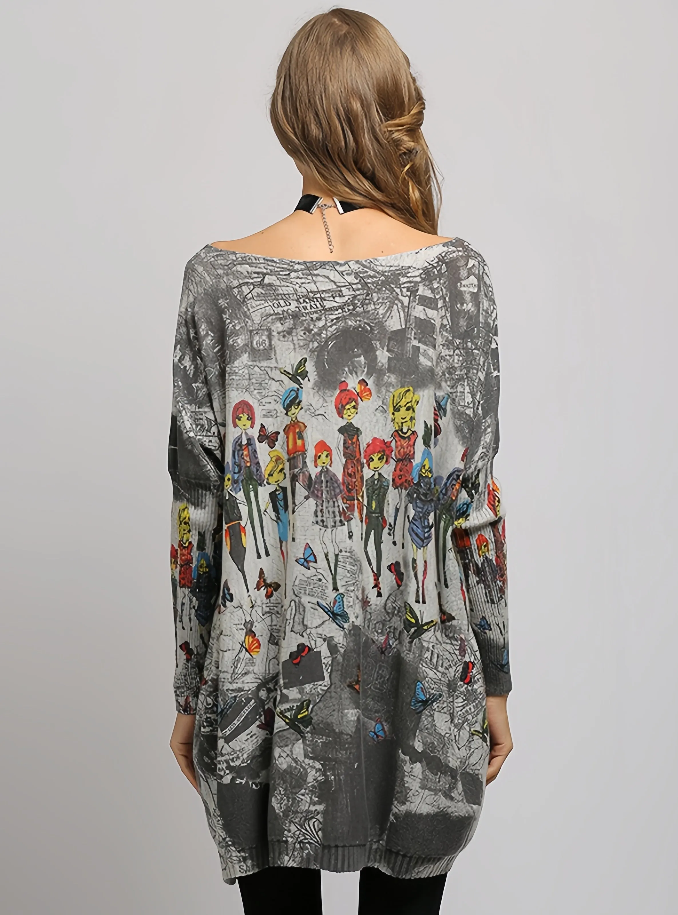 Large Size Printed Bat Sleeve Sweater